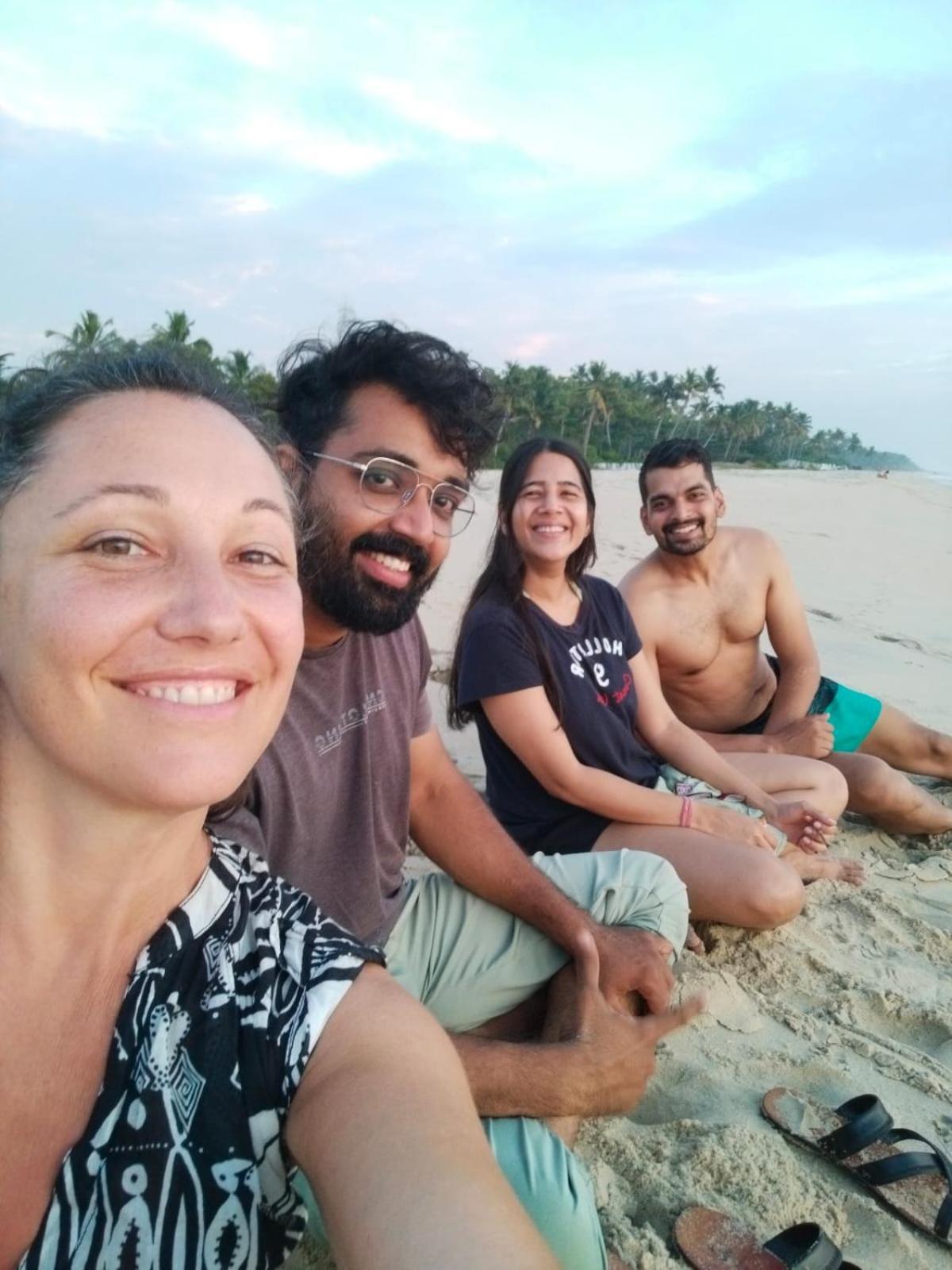 Marari Beach Pearl Homestay Марарикулам Екстериор снимка