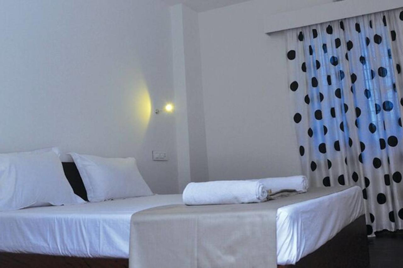 Marari Beach Pearl Homestay Марарикулам Екстериор снимка